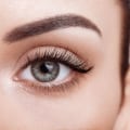 What lashes look best on hooded eyes?